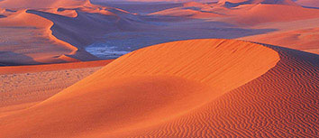 西班牙大胜格鲁吉亚，晋级领跑